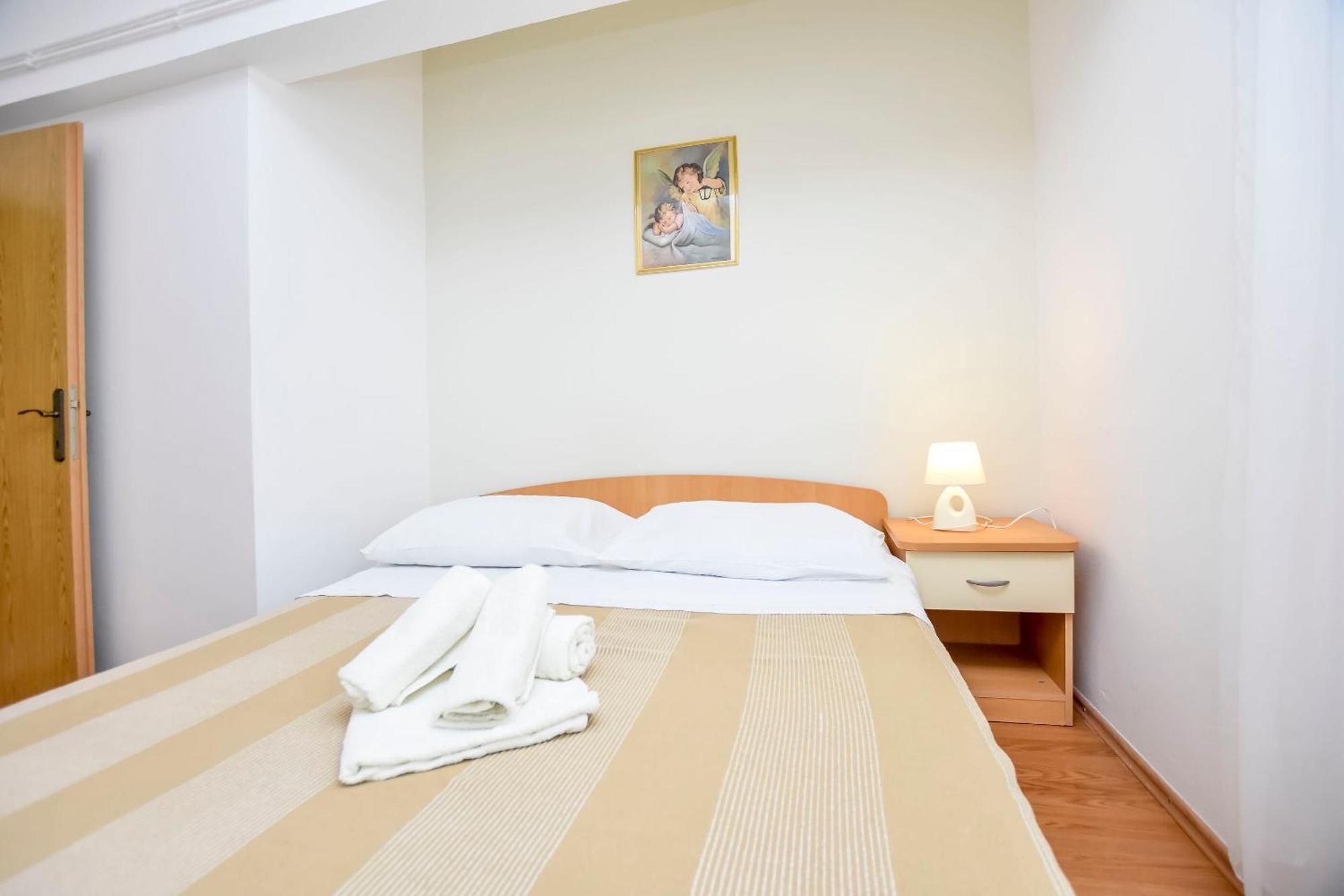 Apartments Jasna プリモシュテン エクステリア 写真