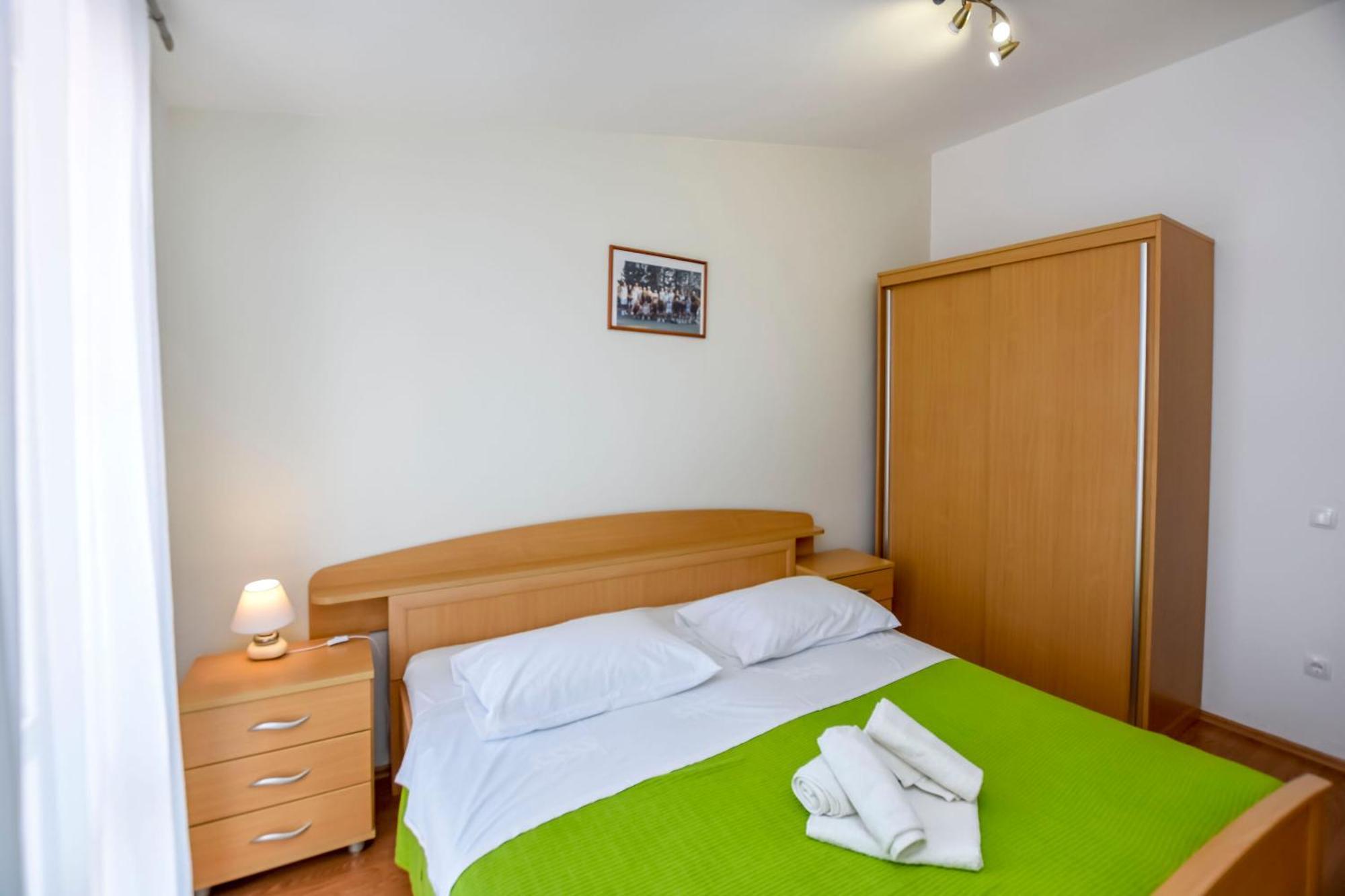 Apartments Jasna プリモシュテン エクステリア 写真