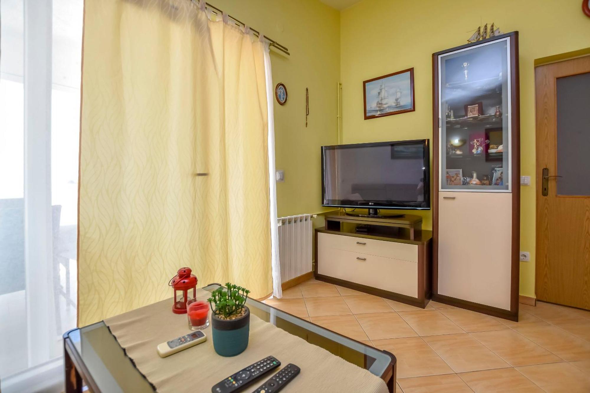 Apartments Jasna プリモシュテン エクステリア 写真